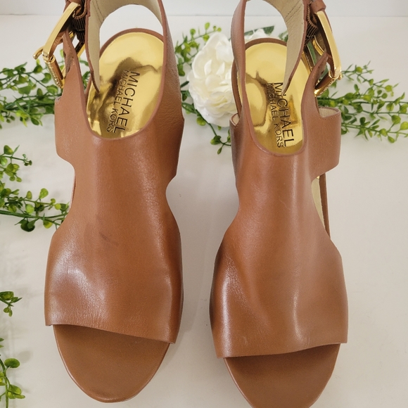 .SOLD. Michae,Michael kors wedge platform sandals women's size 7 - Picture 3 of 12